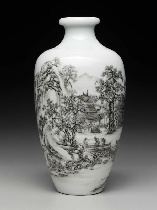Vase in Qianlong style