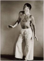 The Dadaist Raoul Hausmann, Posing