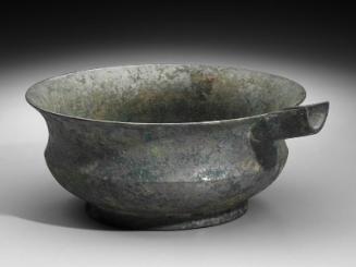 Spouted bowls