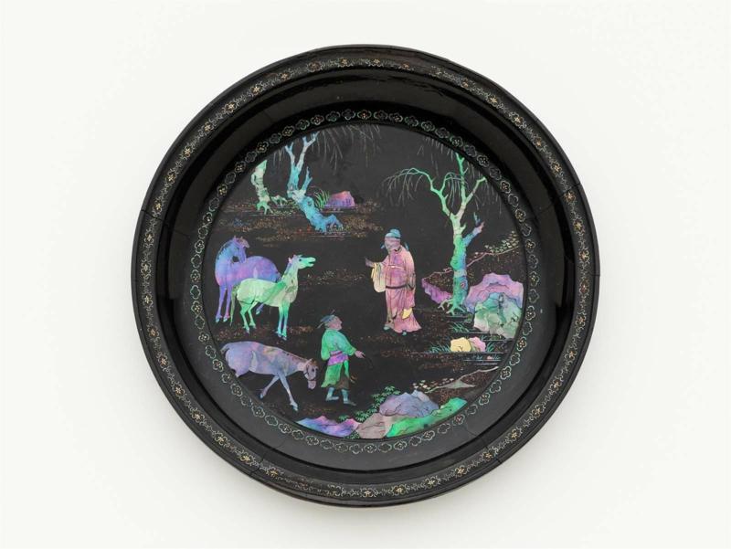 Circular Dish