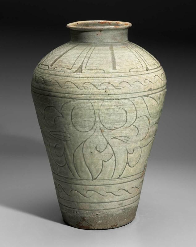 Jar with lotus and floral design