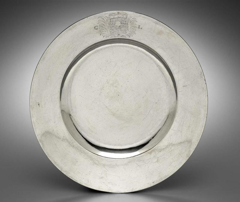 Small serving plate