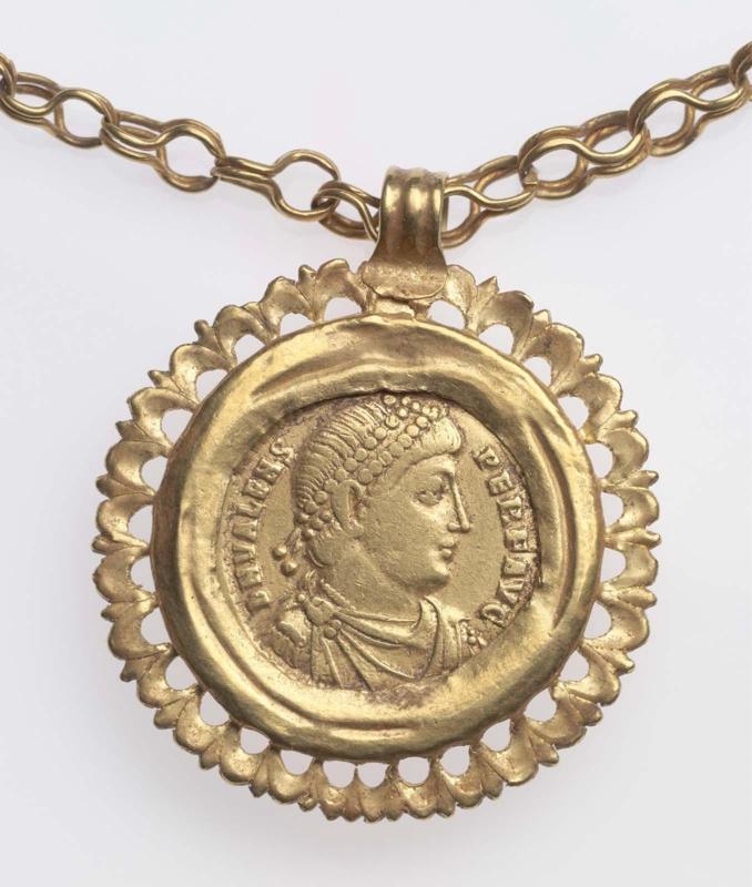 Necklace mounted with gold coin of Emperor Valens