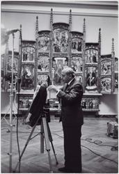 Ivan Dmitri Photographing Perry Rathbone (in the Karsh Gallery)