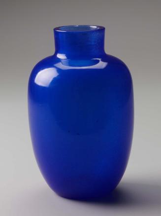 Vase with oval-shaped body