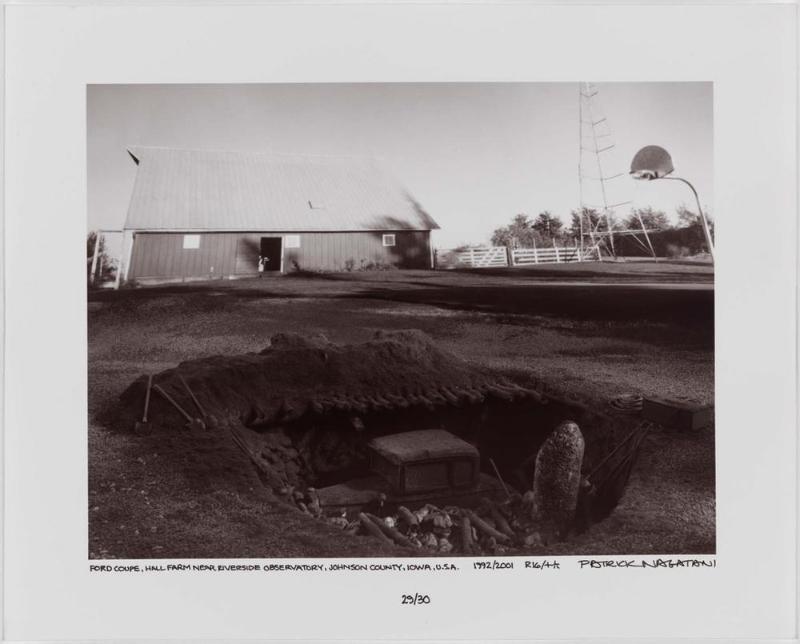 Ford Coupe, Hall Farm near Riverside Observatory, Johnson County, Iowa,
U.S.A. (R16)
