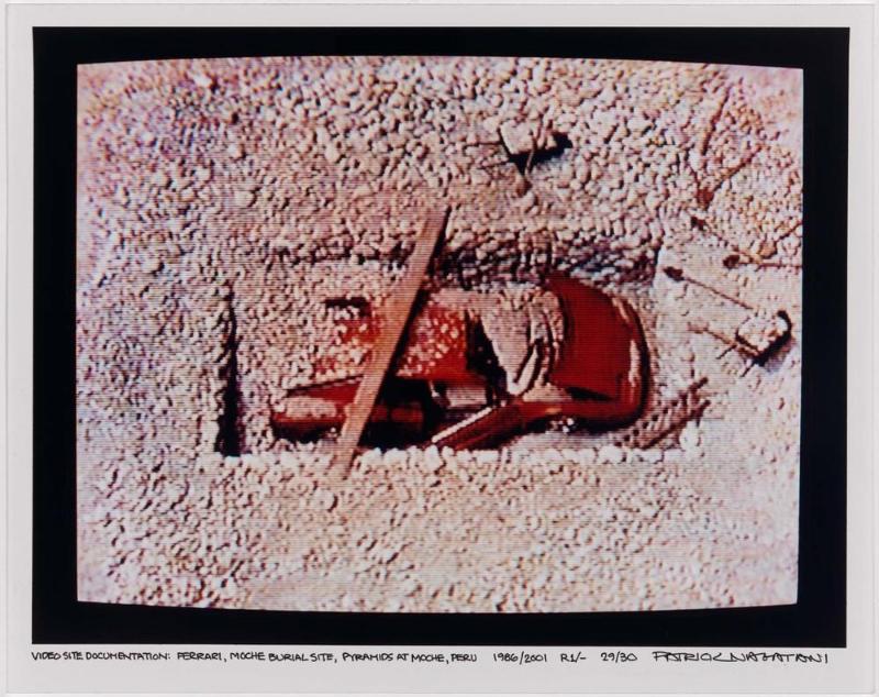 Video Site Documentation: Ferrari, Moche Burial Site, Pyramids at Moche,
Peru (R1/-)