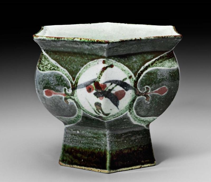 Hexagonal pedestal vase