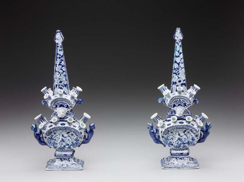 Pair of tulip vases in the form of obelisks