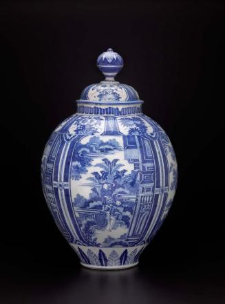 Covered vase