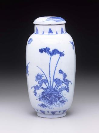 Oval vase with cover