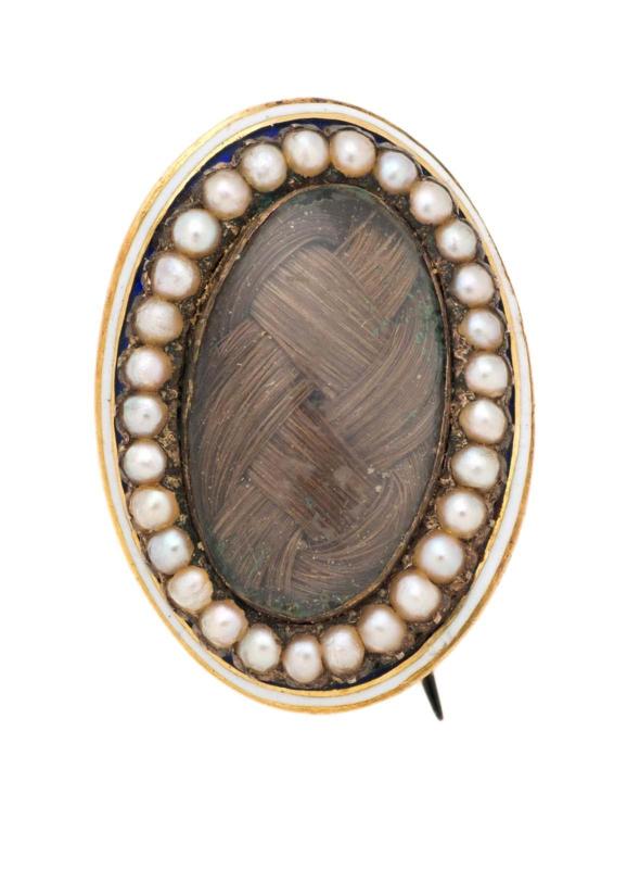 Memorial brooch