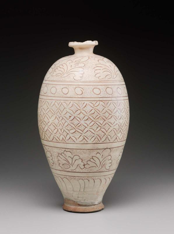 Meiping-shaped vase with ring-mat decoration
