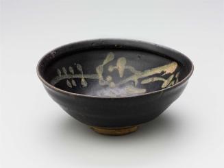 Bowl with painted slip decoration of plum branch