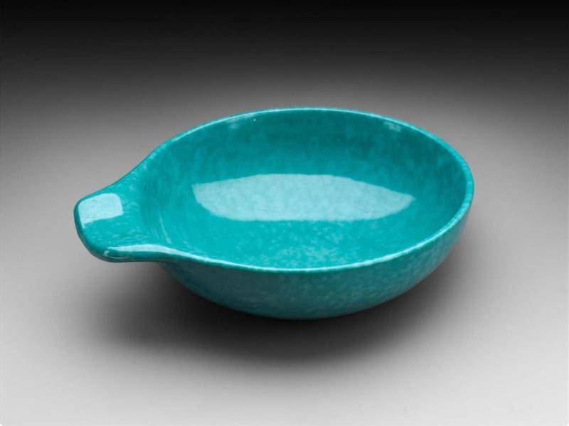 "Residential" porringer