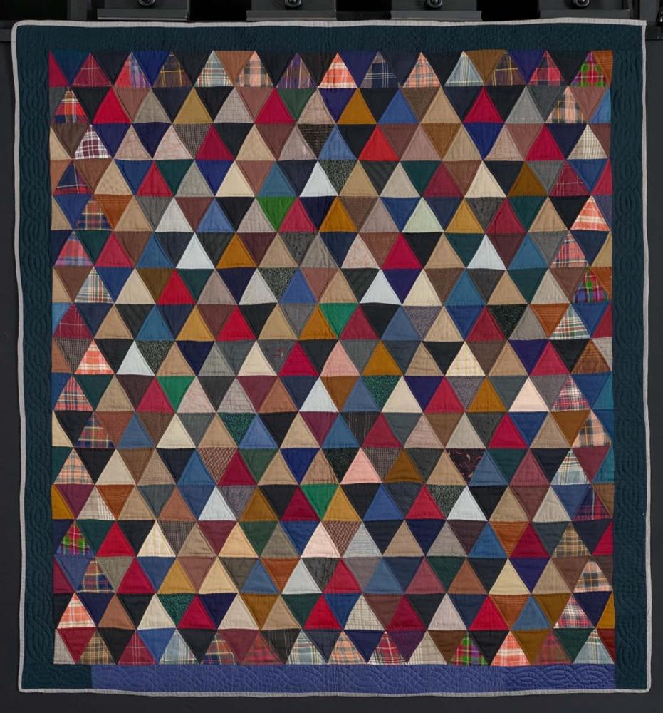 Thousand Pyramids Quilt