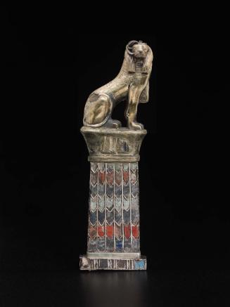 Pendant with ram-headed sphinx on a column