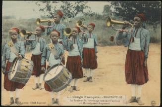Congo Français. - BRAZZAVILLE. La Fanfare du Patronage sonnant l'arrivée de Monseighneur Augouard