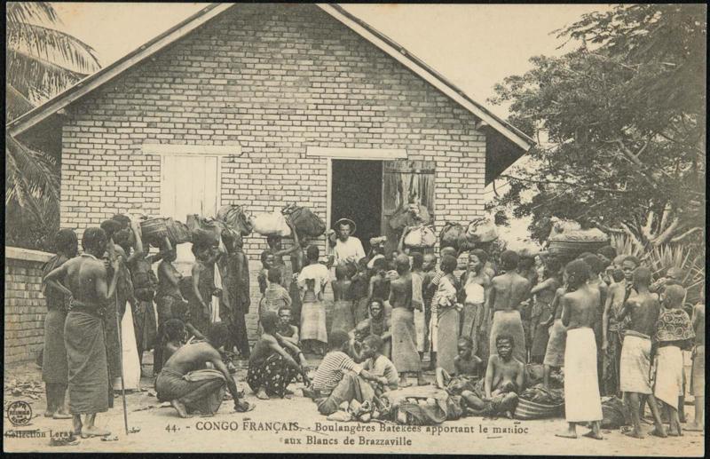 CONGO FRANÇAIS. - Boulangères Batekees apportant le manioc aux Blancs de Brazzaville