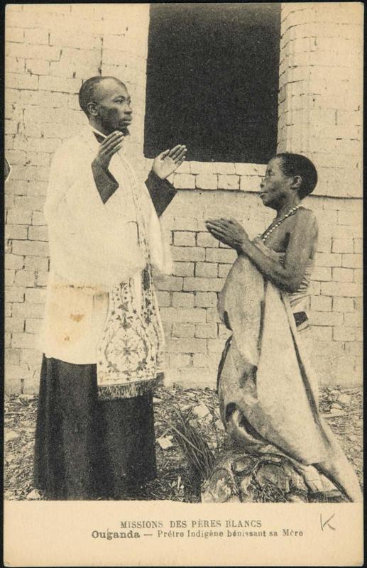 MISSIONS DES PÈRES BLANCS - Ouganda - Prêtre Indigène bénissant sa Mère