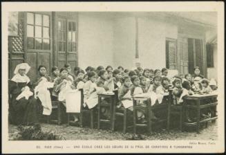 UNE ÉCOLE CHEZ LES SŒURS DE St PAUL DE CHARTRES A YUNNANFOU