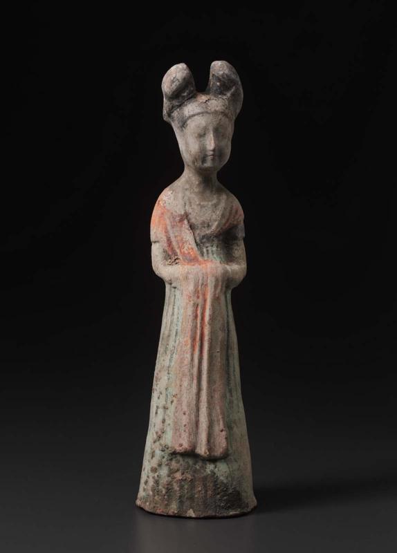 Figurine of a lady