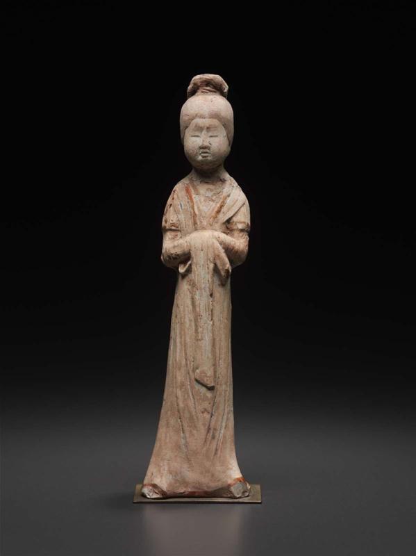 Figurine of a lady
