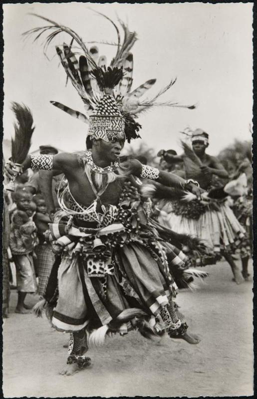 MWEKA (Congo Belge); Notable bakuba dansant