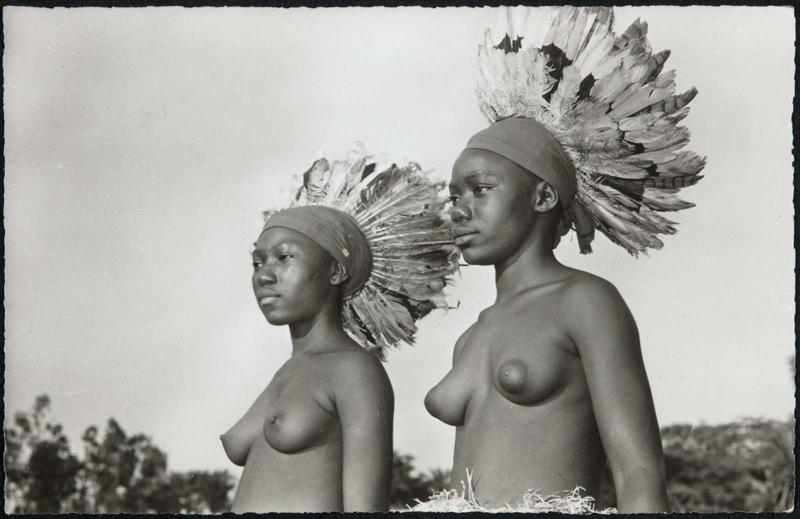 CONGO BELGE; Jeunes filles Wangatas