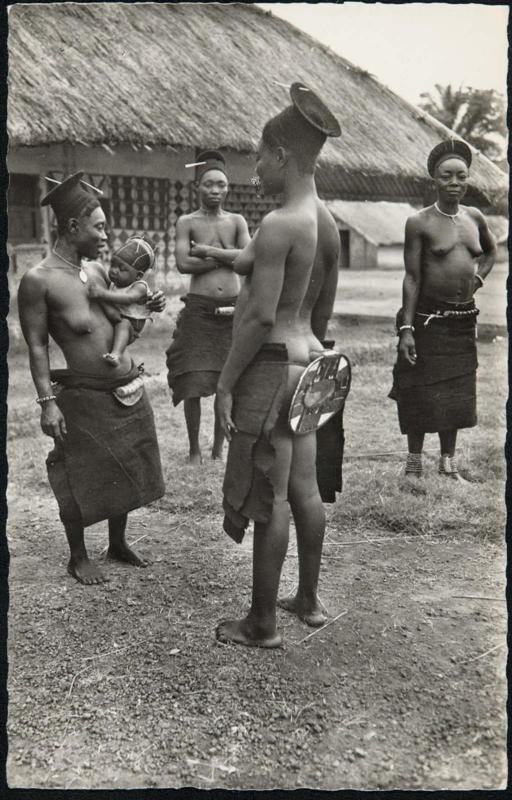 CONGO BELGE Province Orientale; Femmes Mangbetu