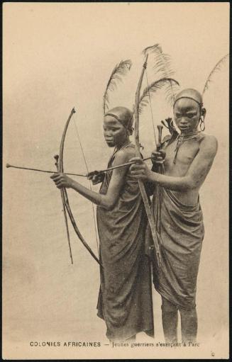 COLONIES AFRICAINES - Jeunes guerriers s'exerçant à l'arc