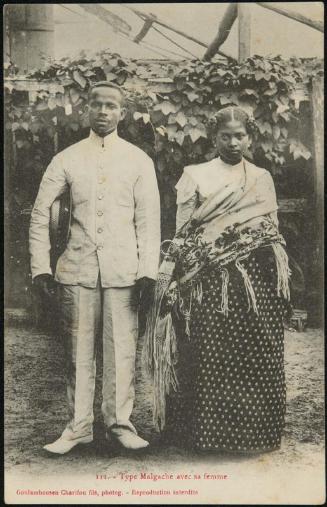 Type Malgache avec sa femme