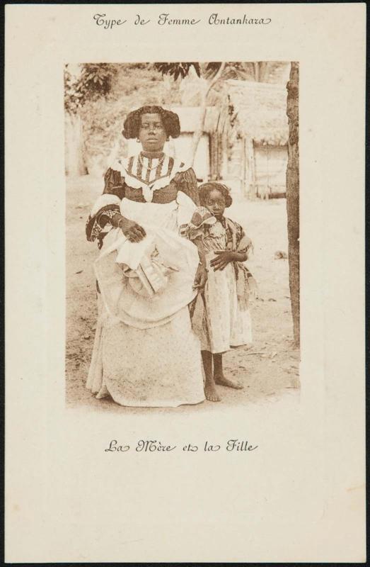Type de Femme Antankara. La Mère et la Fille