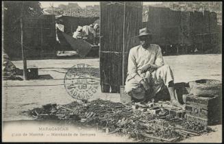 MADAGASCAR (Coin de Marché) - Marchand de Serrures