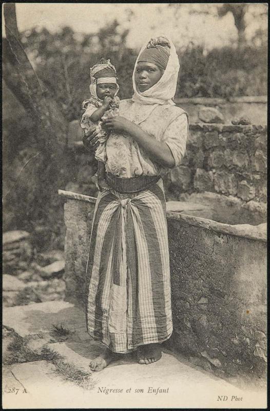 Nègresse et son Enfant