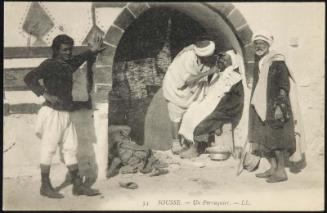 SOUSSE. - Un Perruquier. - LL