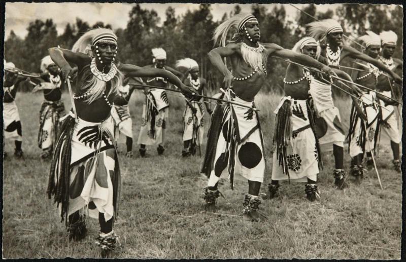 RUANDA URUNDI. Danseurs Watusis