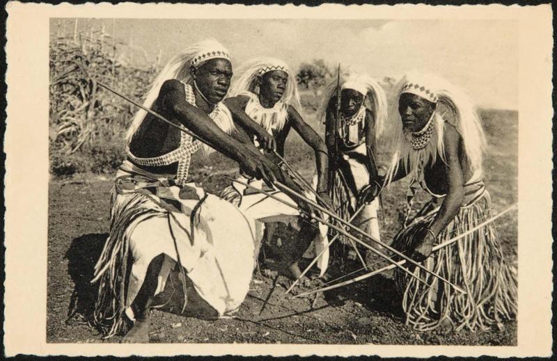 Danseurs Intores du Ruanda-Urundi.