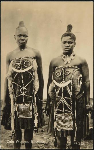 Zulu Women, Enceinte.