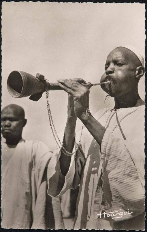 A.E.F. Jeune homme Sara