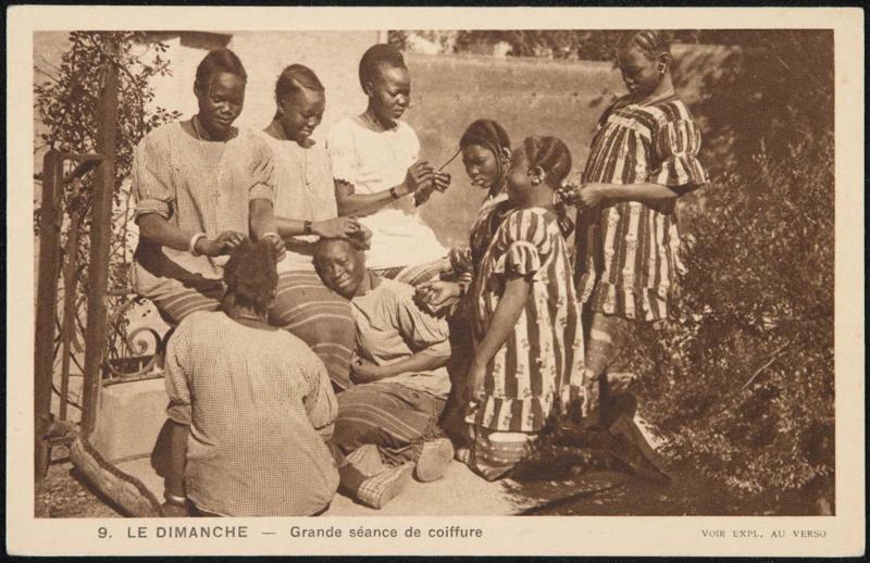 LE DIMANCHE - Grande séance de coiffure