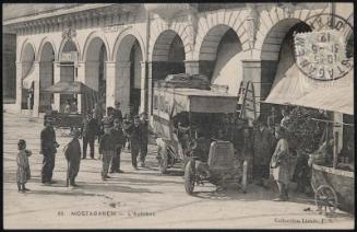 MOSTAGANEM - L'Autobus