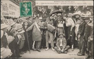 Néris-Les-Bains (Allier); Fète du Syndicat local - Artistes travestis en chanteurs des rues