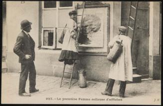 La première Femme colleuse d'affiches