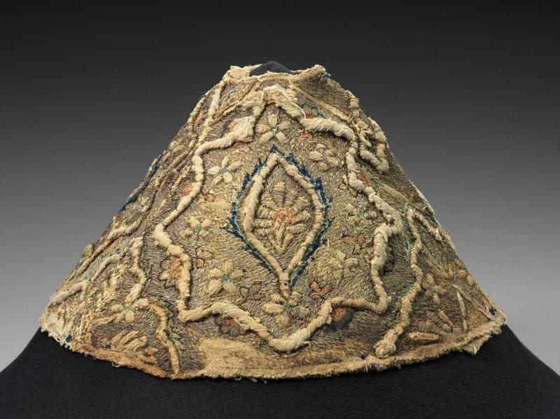 Conical hat