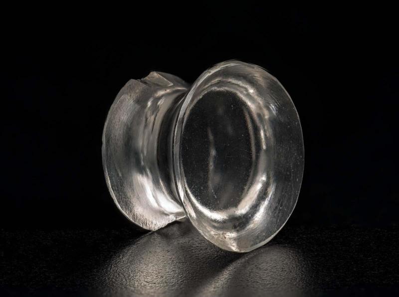 Spool-shaped ear stud