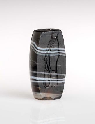 Sliced barrel seal with sandal