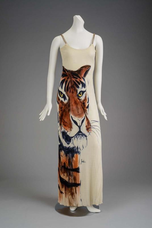 Woman's dress