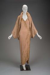 Group shot: 2009.4204.1-2