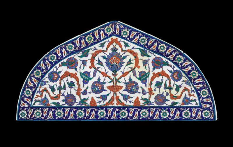 Tile Lunette